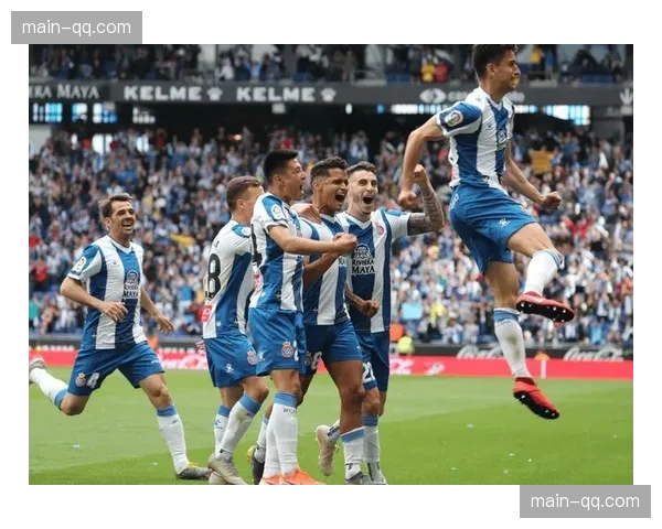 埃尔切0-0战平西班牙人，双方门将分别当选全场最佳球员